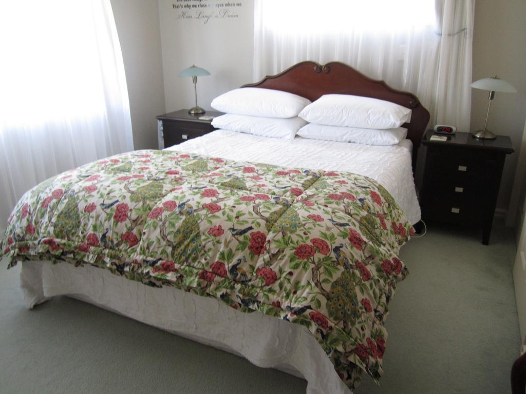 Be My Guest Bed & Breakfast นิวพลีมัธ ห้อง รูปภาพ