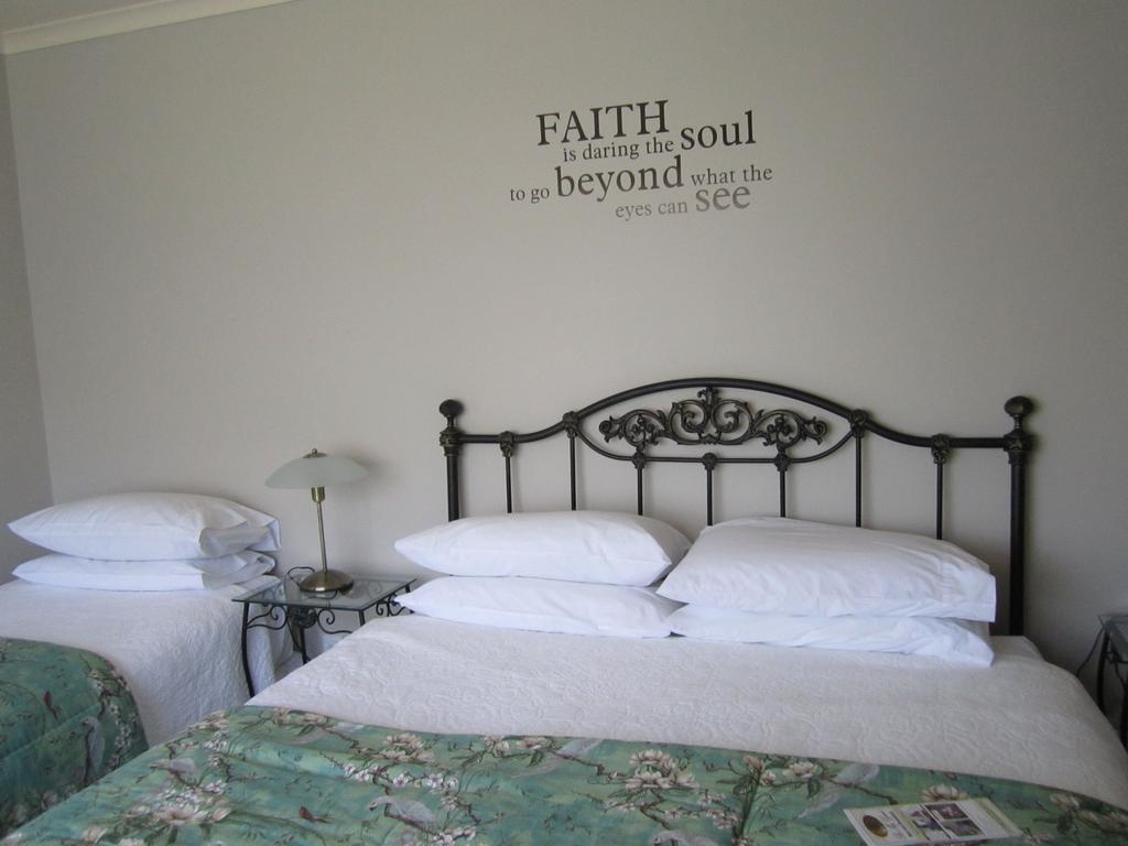 Be My Guest Bed & Breakfast นิวพลีมัธ ห้อง รูปภาพ