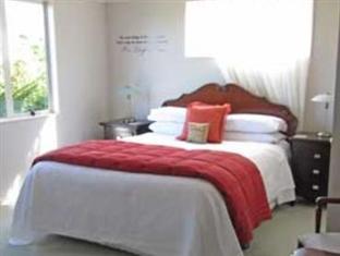 Be My Guest Bed & Breakfast นิวพลีมัธ ภายนอก รูปภาพ