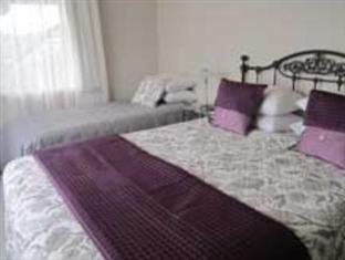 Be My Guest Bed & Breakfast นิวพลีมัธ ภายนอก รูปภาพ