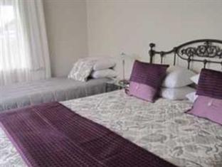 Be My Guest Bed & Breakfast นิวพลีมัธ ภายนอก รูปภาพ